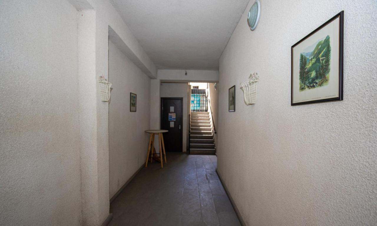 Brand New Apartment With Terrace Tbilisi Buitenkant foto