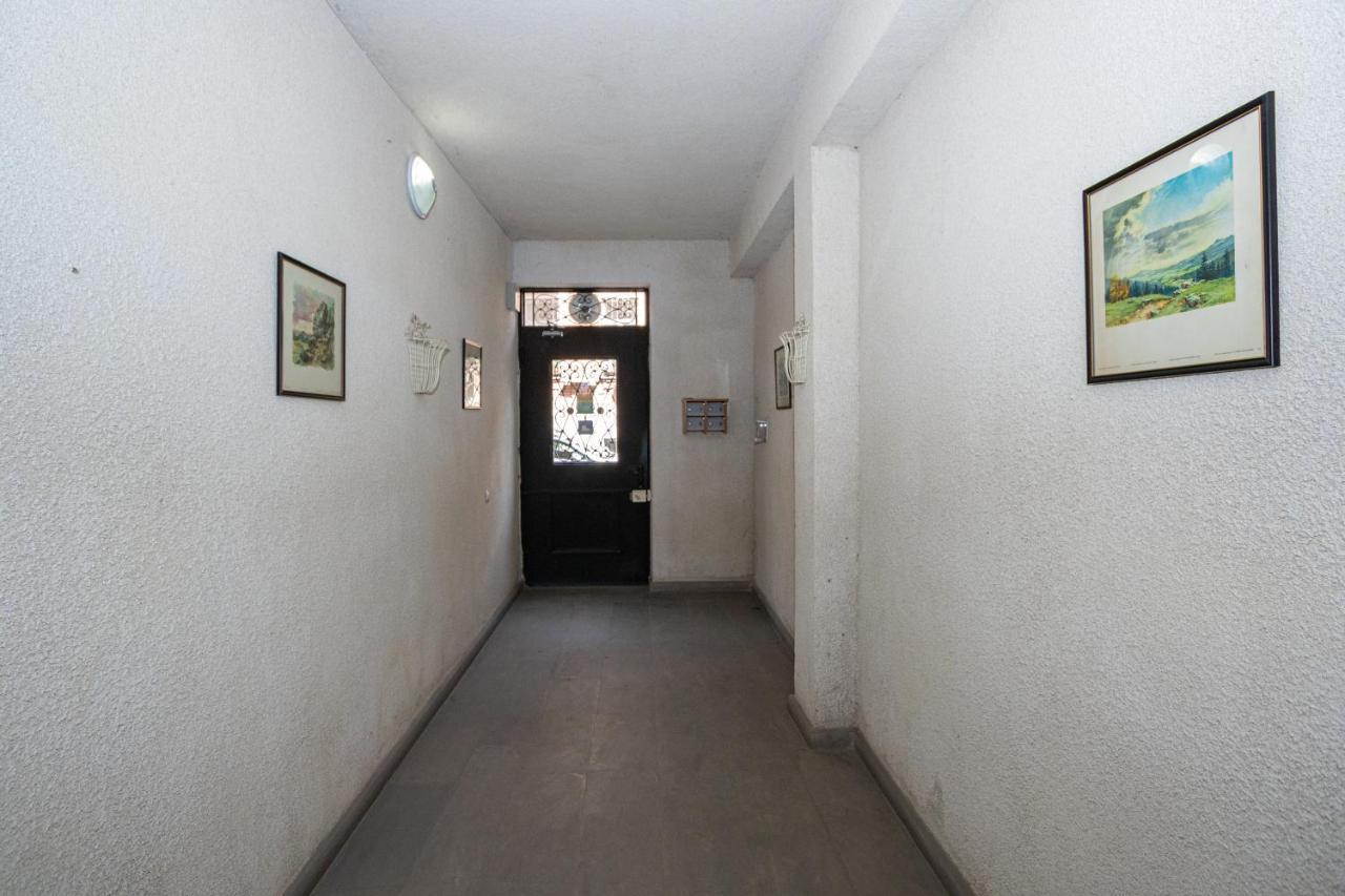 Brand New Apartment With Terrace Tbilisi Buitenkant foto