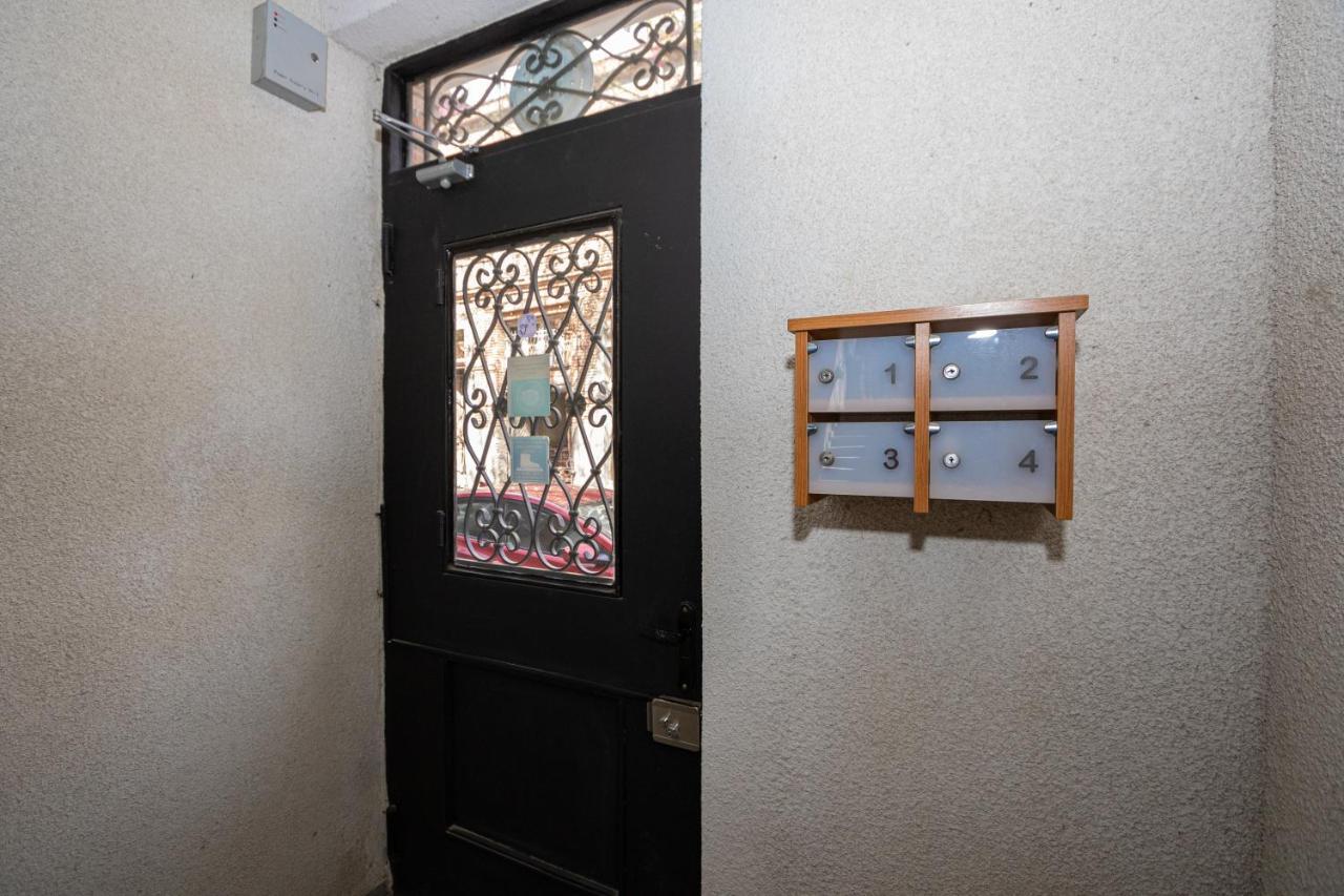 Brand New Apartment With Terrace Tbilisi Buitenkant foto